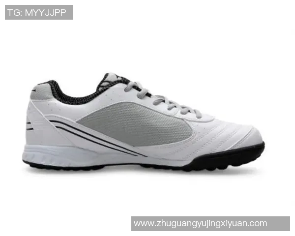 足球明星轻型背包京东自营热销中品质保证时尚潮流必备单品